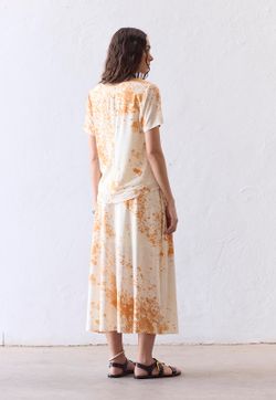 Blusa Gola V Estampa Musgo