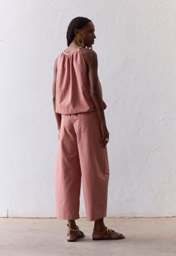 Calça Abaulada Tricoline Tecnológico