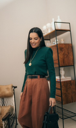 Blusa com ombreiras Aurora - Dark Florest