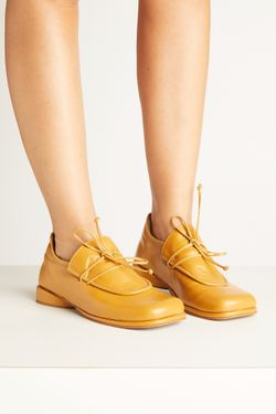  SAPATO SALTO BAIXO AMARELO