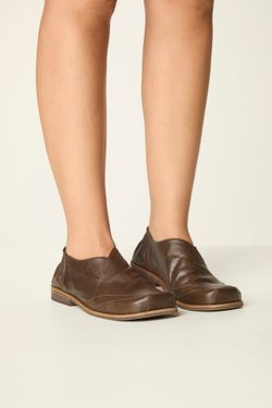 MOCASSIM SALTO BAIXO MARROM