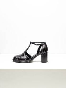 SAPATO SALTO ALTO PRETO BRILHO/OURO LIGHT