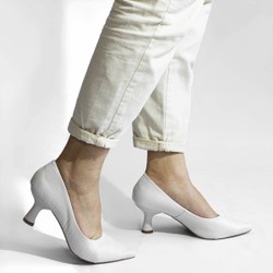 Scarpin Salto Fino Marcia Off White