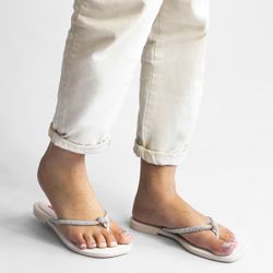 Rasteira Zatta  Nó Brilho Thayna Off White