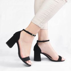 Sandália Zatta Salto Bloco Médio Suzana Preto Nobuck