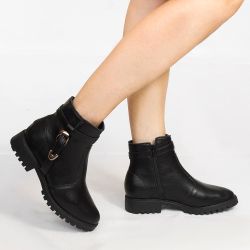 Bota  Montaria Zatta Fivela Astrid Preta