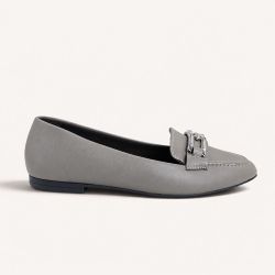 Mocassim Zatta Detalhe de Fivela Sirley Cinza