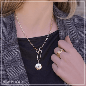 Imagem do produto COLAR STELLE ELO CARTIER COM ALFINETE DE ZIRCÔNIAS 45CM FOLHEADO A OURO 18K