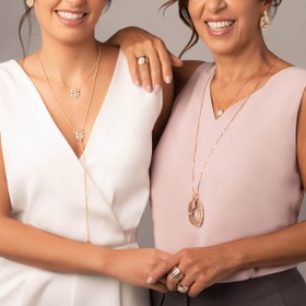 Imagem do produto Colar Coração Mini Flores com Zircônias Gravatinha Folheado a Ouro 18k