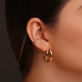 Imagem do produto Brinco meia argola com 3 fios e detalhe cravejado de zircônias folheado a ouro 18k