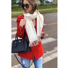 Imagem do produto XALE ACRILICO OFF-WHITE LOTUS 180X70CM COM 10CM FRANJA 350GR
