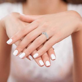 Imagem do produto Anel composição de 20 zircônias redondas com cravação 4 garras cada em prata 925