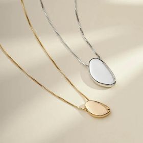 Imagem do produto Colar Petit Curve Polido Folheado a Ouro 18k