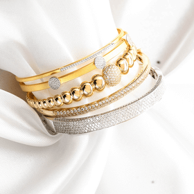 Imagem do produto Pulseira com externo de zircônias pequenas em prata 925 folheado a ouro 18K