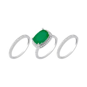 Imagem do produto Anel solitário com base para cristal Verde Esmeralda principal e aro cravejado de zircônias em prata 925