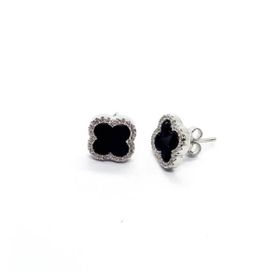 Imagem do produto Brinco pequeno com cravação grossa de zircônias e cleef de onix em prata 925