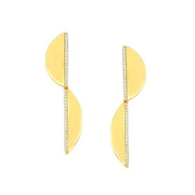 Imagem do produto Brinco pendente duas luas com filete de zircônias folheado a ouro 18K