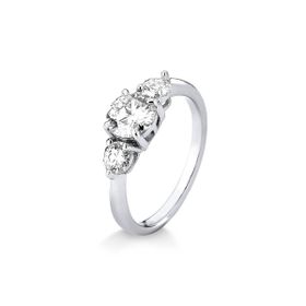 Imagem do produto Anel 3 moissanites com central 4mm prata 925