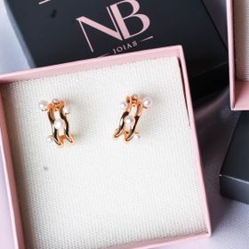 Imagem do produto Brinco wavy pearl folheado a ouro 18k