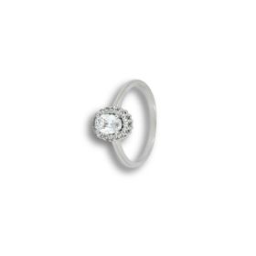 Imagem do produto Anel com Cristal Oval e Cravação na Volta Aro Liso em Prata 925