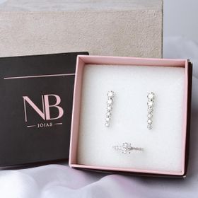 Imagem do produto Brinco Moissanite Caixa Inglesa Ponto de Luz Crescente 5mm em Prata 925