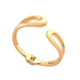Imagem do produto Pulseira Lisa Vazada Folheado a Ouro 18K