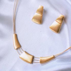 Imagem do produto Colar Choker com Placas Lisas Orgânico Folheado a Ouro 18K