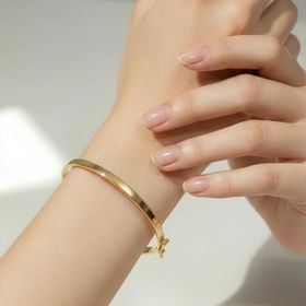 Imagem do produto Pulseira Algema Lisa Grossa em Prata 925 Folheado a Ouro 18K