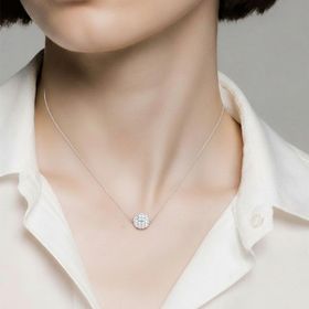 Imagem do produto Colar Esfera Cravejada de Moissanites em Prata 925