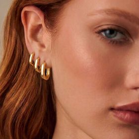 Imagem do produto Brinco Trio Argola Click Lisa Quadrada Folheado a Ouro 18K