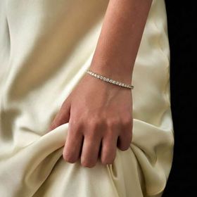 Imagem do produto Pulseira Maleável Riviera de Zircônias Folheado a Ouro 18K