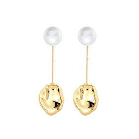 Imagem do produto Brinco com Pérola Removivel e Pingente Pendente Orgânico Liso Folheado a Ouro 18K