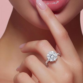Imagem do produto Anel Solitário Moissanite 12MM Ponto de Luz em Prata 925