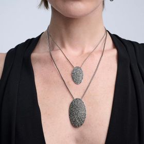 Imagem do produto Colar Curto Animal Print Prata Boho by Hector Albertazzi