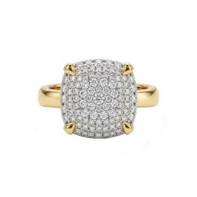 Imagem do produto Anel Chuveiro de Brilhante 0,67CT Quadrado em Ouro 18K