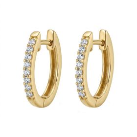 Imagem do produto Brinco Argola de Click Oval com 16 Moissanites em Ouro 18K