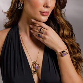 Imagem do produto Conjunto Brisa Ametista e Esmalte Preto Folheado a Ouro 18K
