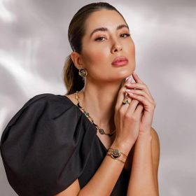 Imagem do produto Conjunto Brisa Pirita com Esmalte Preto Folheado a Ouro 18K
