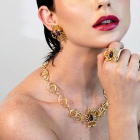Imagem do produto Conjunto Floral com Oval Rubi Vazado Folheado a Ouro 18K