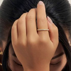 Imagem do produto Anel Aparador com Linha de Zircônia 1MM Folheado a Ouro 18K