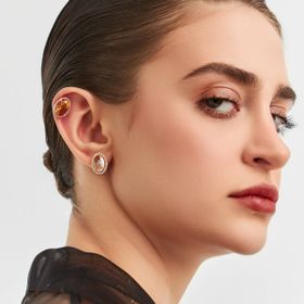 Imagem do produto Brinco Citrino Oval com Cravação de Zircônia Folheado a Ouro 18K