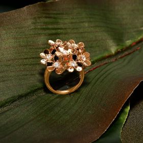 Imagem do produto Anel Statement Blossom Zircônia Ponto de Luz Folheado a Ouro 18K
