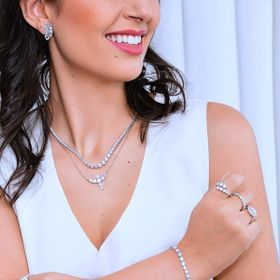 Imagem do produto Brinco Moissanite Asa de Borboleta com Navetes 3X4MM e Cravação em Prata 925