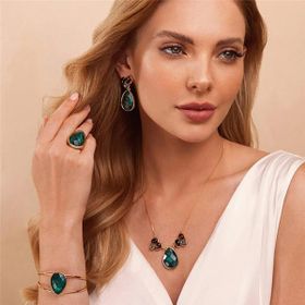 Imagem do produto Brinco Diva Esmeralda Titânio Ágata Preta Obsidiana Fumê Folheado a Ouro 18K