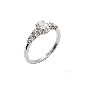 Imagem do produto Anel Moissanite Oval 3X5 com Moissanites Graduadas nos Lados em Prata 925