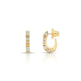Imagem do produto Brinco Meia Argola com Zircônias Versailles Folheado a Ouro 18K