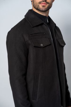 Jaqueta Bolsos Preto