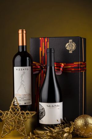  Kit 2 Gfas - Vinhos  Brasileiros  (na caixa Kraft) 