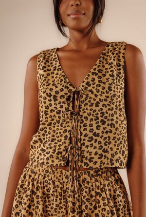 Blusa Ilka espampa leopardo animal print