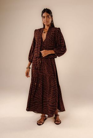 Vestido cropped Mabi estampa rastro